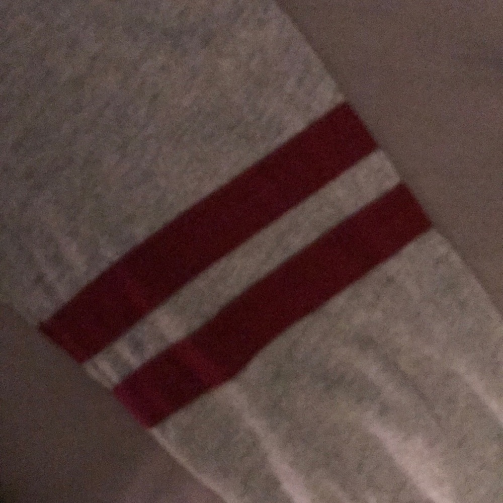 shirt - Picture 2 of 3